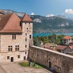 Raum Archäologie und Umwelt am See von Annecy