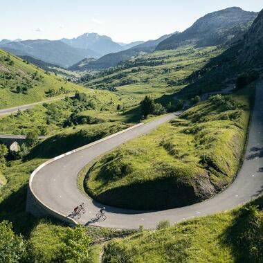 Concentré de cols alpins - Fahrradrouten