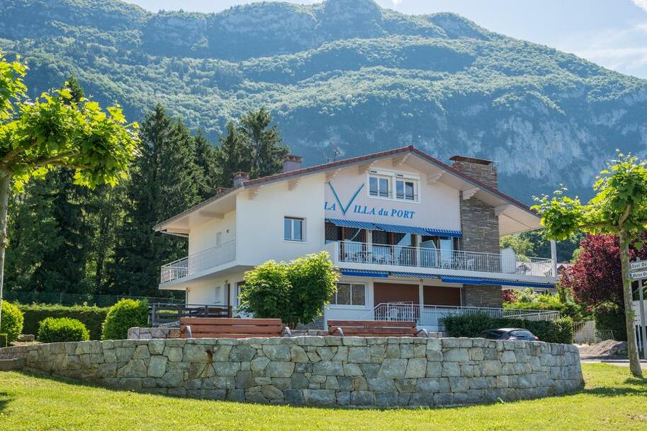 La Villa du Port***